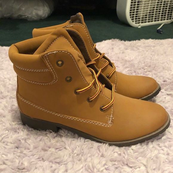 Booties - Picture 3 of 4